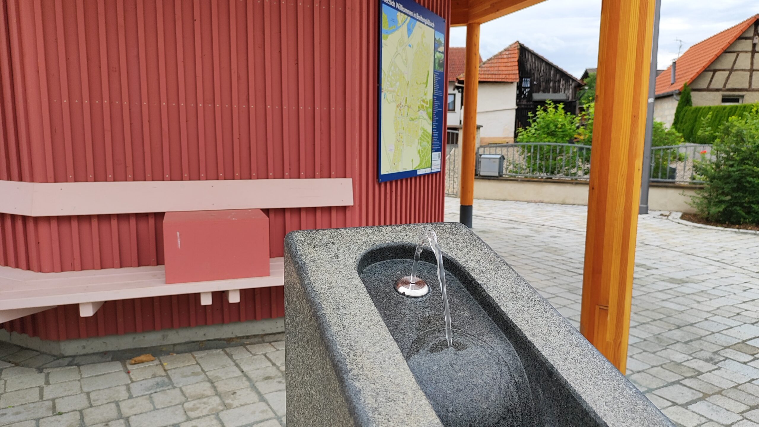 Trinkbrunnen in der Ortsmitte von Breitengüßbach. Foto: A. Schmitt
